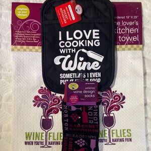 Wine Lover's Kitchen Set - Black and White